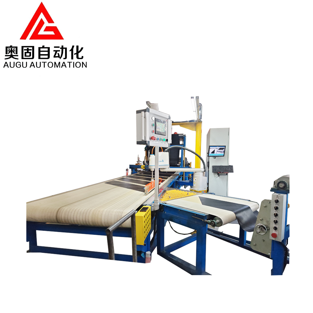 Horizontalis Bias Cutting Apparatus: Advanced Technology ducit ad efficientem productionem
