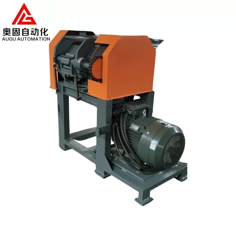 Vastum Tyro secans Equipment